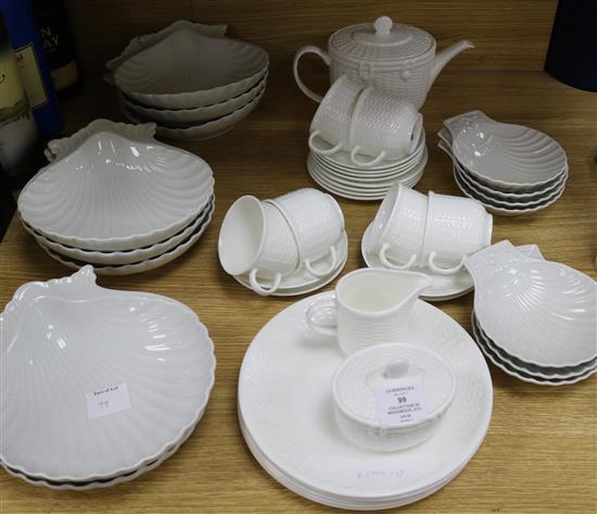 A collection of Wedgwood Nantucket pattern dinnerware